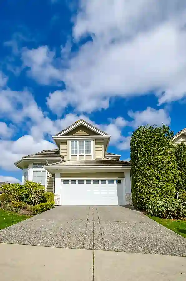 Dependable Garage Door Spring Repair in Edmonton